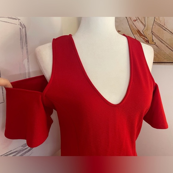 Hot Topic Almost Famous Cold Shoulder Dress Fit & Flare Above Knee Red Size L - Picture 2 of 14